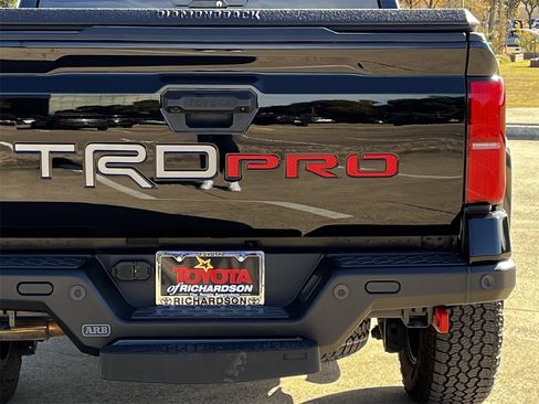 Used 2025 Toyota Tacoma TRD Pro image 6