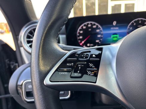 Used 2025 Mercedes-Benz CLA 250 4MATIC image 18