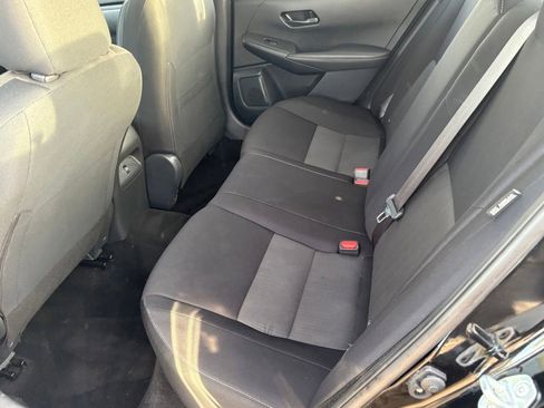 Certified 2024 Nissan Sentra SV FWD image 32