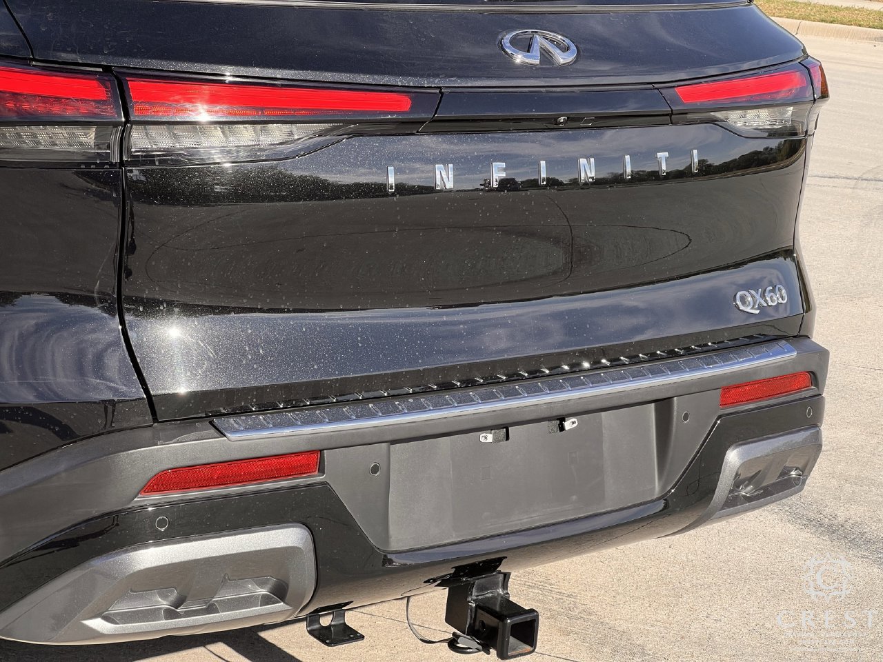 Used 2022 INFINITI QX60 Luxe w/ Cargo Package FWD image 6