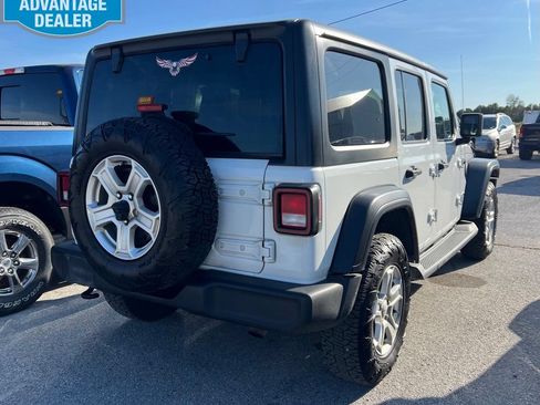 Used 2020 Jeep Wrangler Unlimited Sport S AWD/4WD image 7
