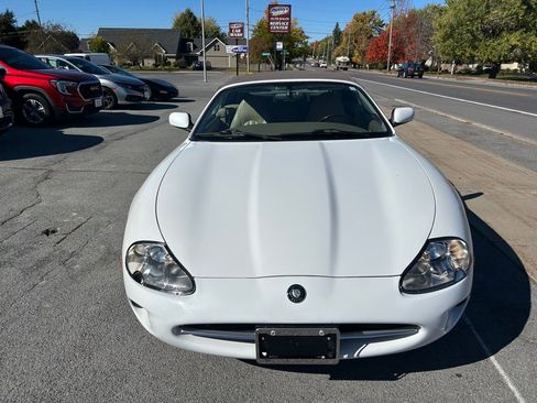 Used 1998 Jaguar XK8 Convertible RWD image 2