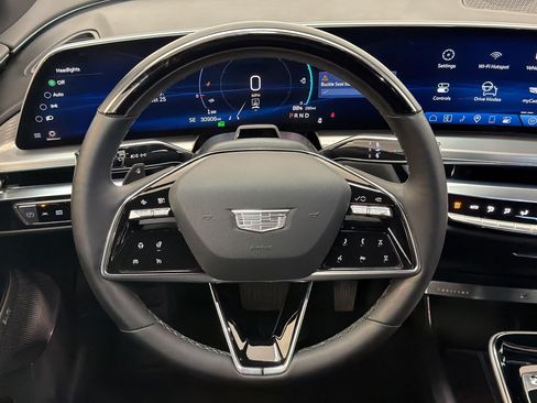 Certified 2024 Cadillac Lyriq Luxury RWD image 11