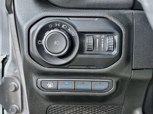 Used 2021 Jeep Wrangler Unlimited Rubicon 4xe w/ Steel Bumper Group AWD/4WD image 16