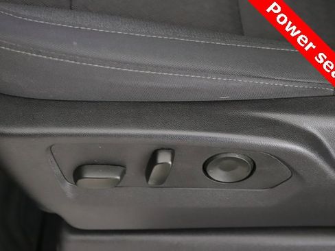 Used 2025 Chevrolet Silverado 1500 LT image 18