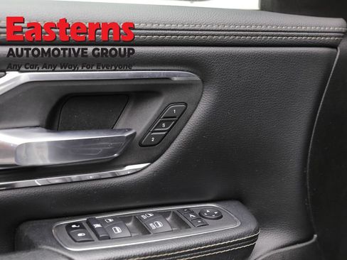 Used 2024 RAM 1500 Laramie AWD/4WD image 21