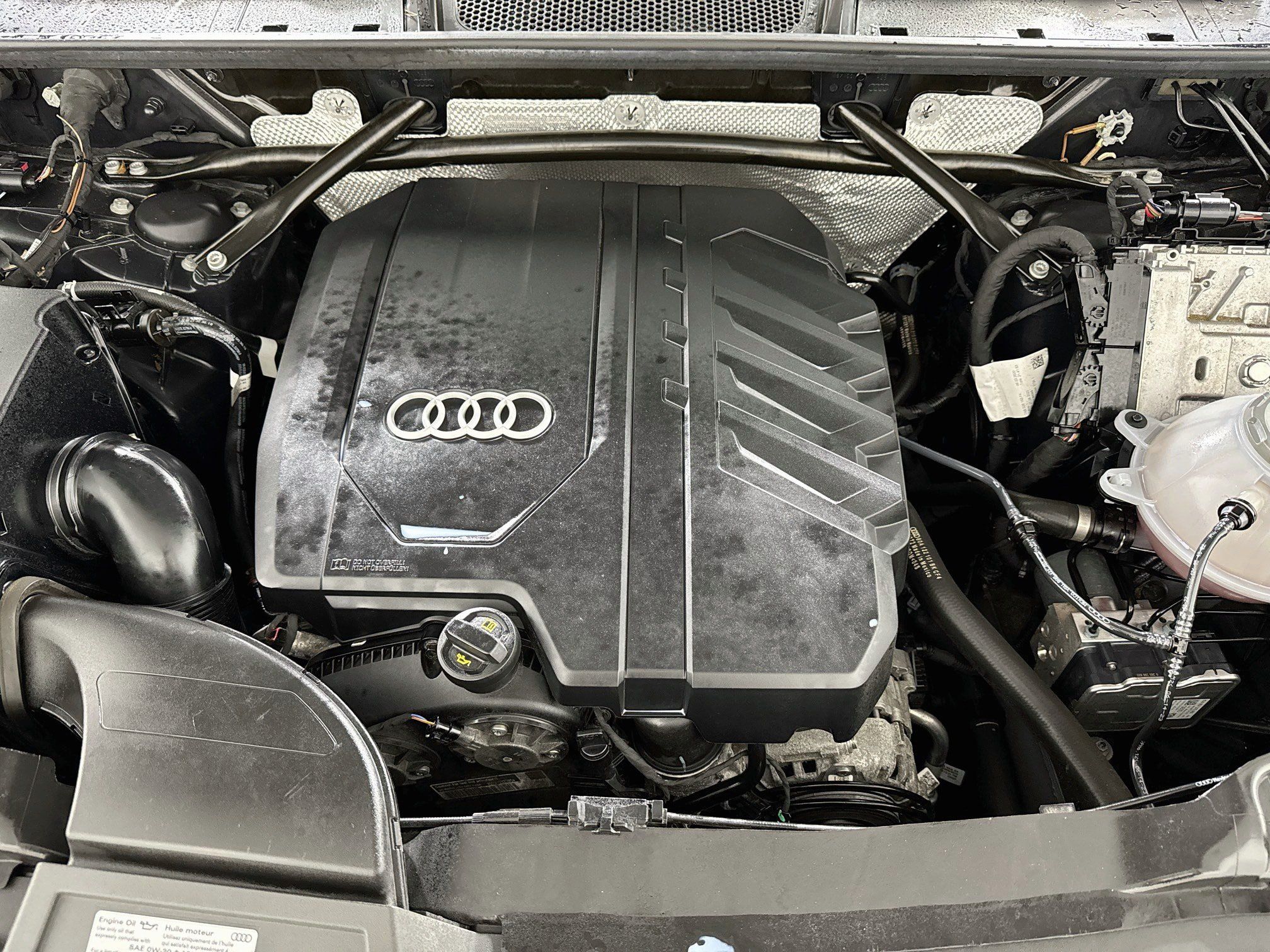 Used 2023 Audi Q5 2.0T Premium Plus w/ Premium Plus Package AWD/4WD image 32