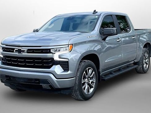 Used 2024 Chevrolet Silverado 1500 RST AWD/4WD image 3