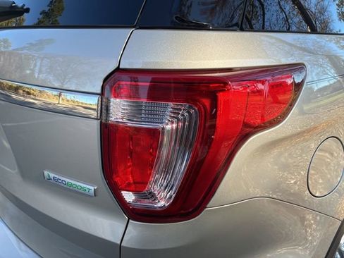 Used 2017 Ford Explorer Limited w/ Equipment Group 301A image 15