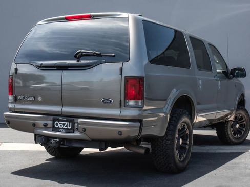 Used 2004 Ford Excursion Limited image 15