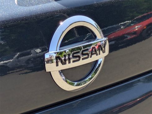 Used 2018 Nissan Murano S image 28