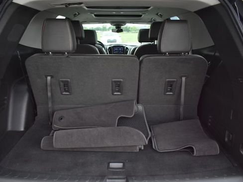 Used 2020 Chevrolet Traverse RS w/ LPO, Cargo Package AWD/4WD image 43