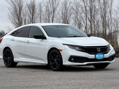 Used 2019 Honda Civic Sport image 9
