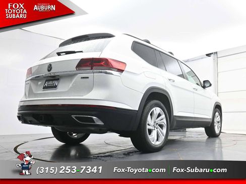 Used 2021 Volkswagen Atlas SE w/ Panoramic Sunroof Package AWD/4WD image 23