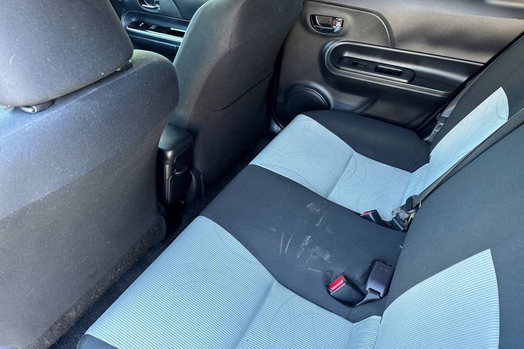 Used 2017 Toyota Prius C Two FWD image 11