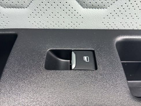 New 2026 Ford Explorer Platinum w/ LUX Leather Package AWD/4WD image 31