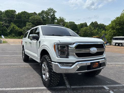Used 2023 Ford F150 Lariat w/ Equipment Group 502A High AWD/4WD image 3