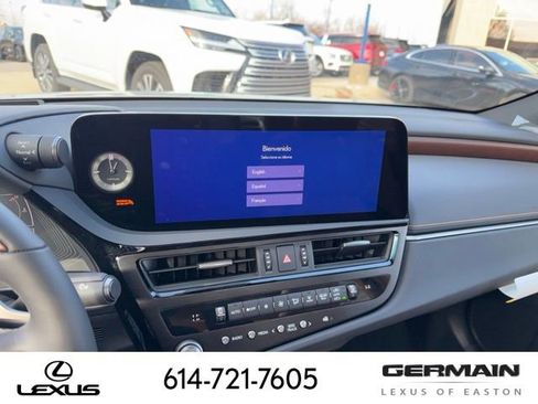 New 2025 Lexus ES 350 Ultra Luxury image 25