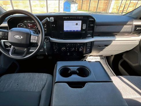 Used 2023 Ford F350 XLT AWD/4WD image 12