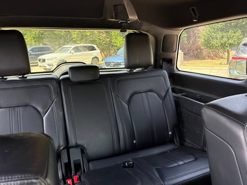 Used 2018 Ford Expedition Limited w/ Equipment Group 302A RWD image 11