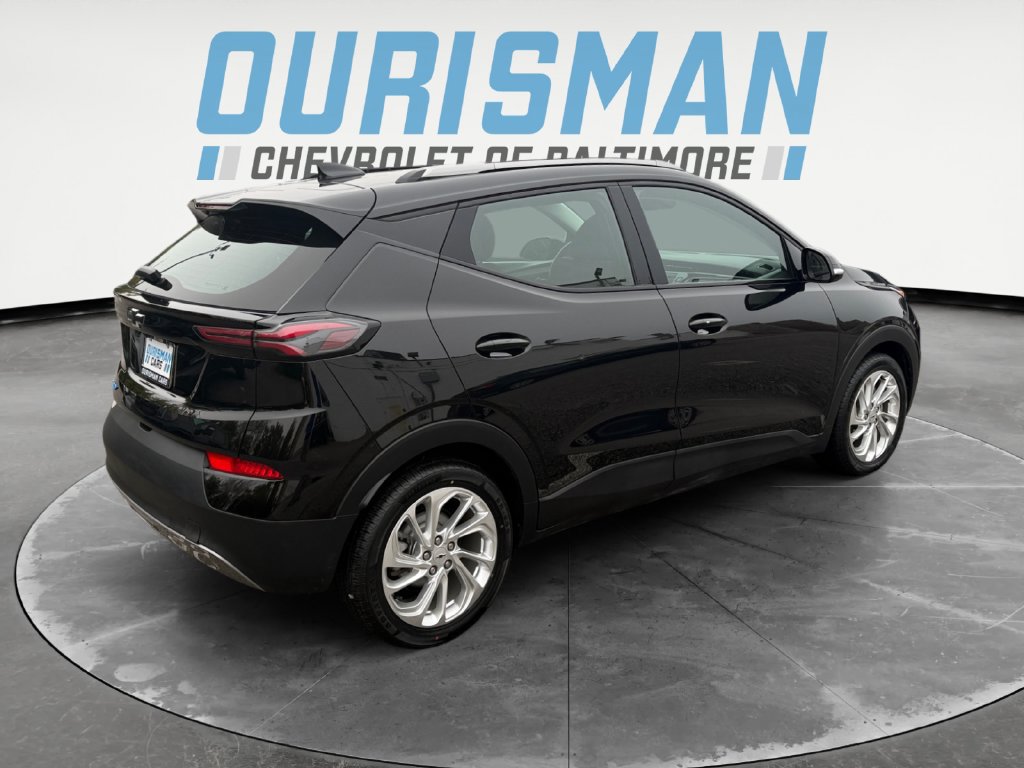 Used 2023 Chevrolet Bolt EUV LT FWD image 6