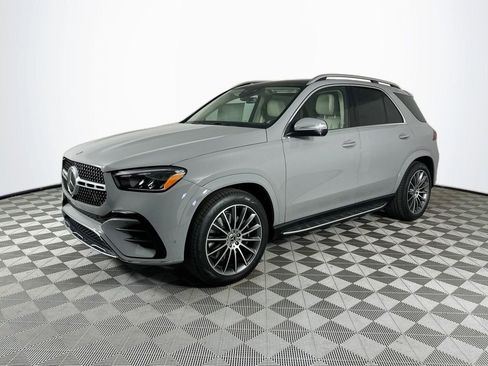 New 2026 Mercedes-Benz GLE 450 4MATIC image 3
