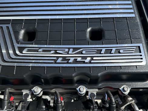 Used 2017 Chevrolet Corvette Z06 w/ Battery Protection Package RWD image 33