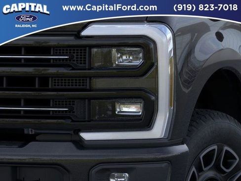 New 2026 Ford F250 Platinum AWD/4WD image 18