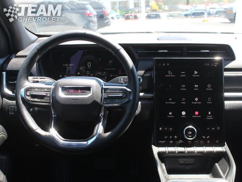 Certified 2025 GMC Terrain Elevation AWD/4WD image 13