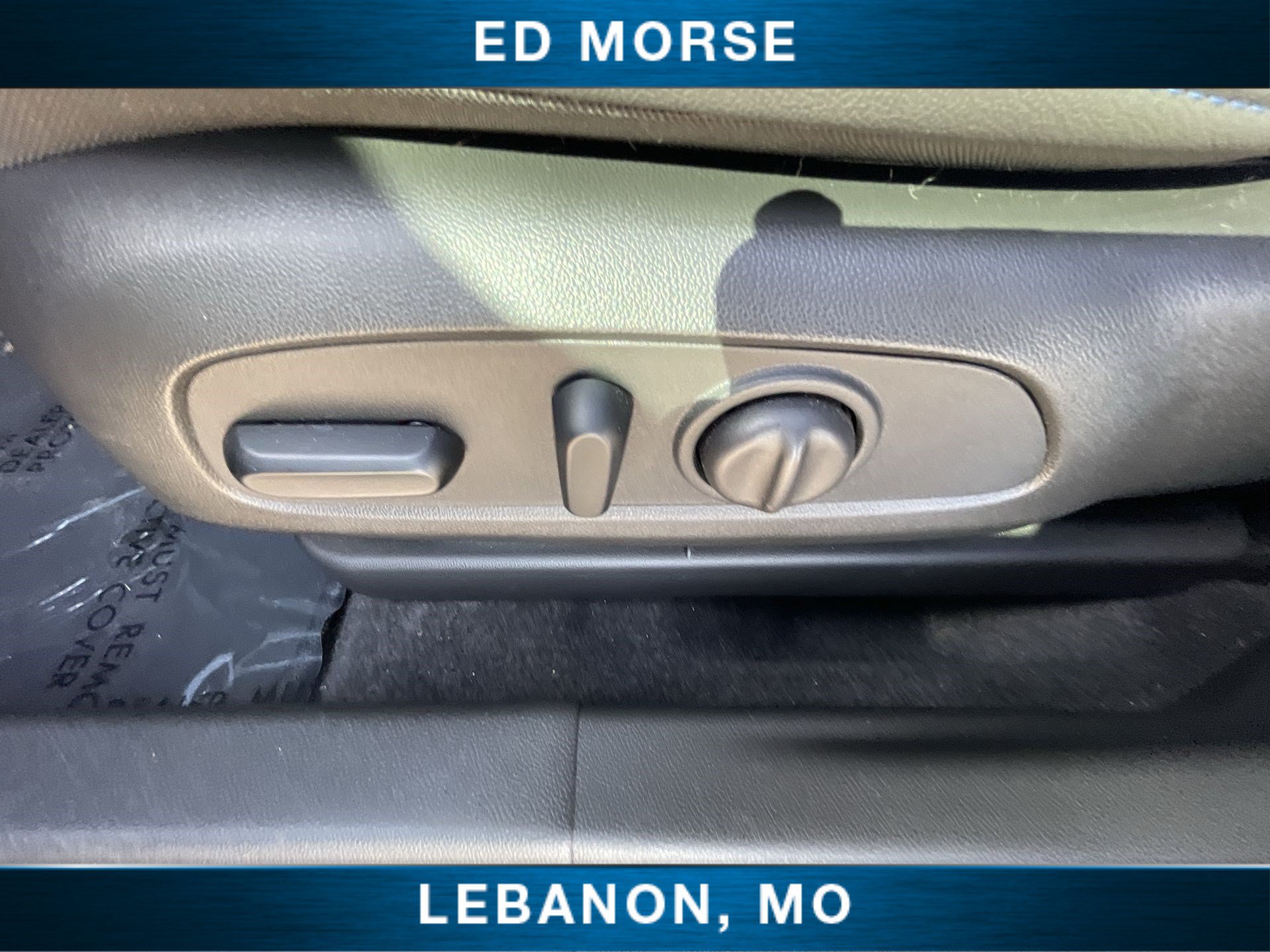 Used 2025 Buick Envista Sport Touring w/ Experience Buick Package FWD image 32