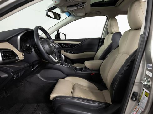 Used 2020 Subaru Outback Limited AWD/4WD image 13