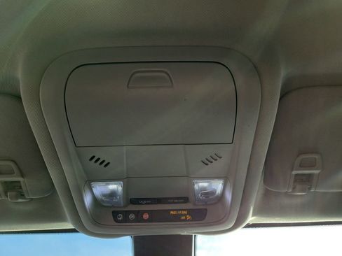 Used 2022 Chevrolet Equinox LT FWD image 33
