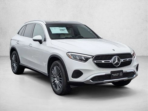 New 2026 Mercedes-Benz GLC 300 4MATIC image 6