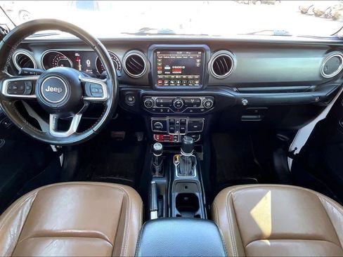 Used 2020 Jeep Gladiator Rubicon image 16