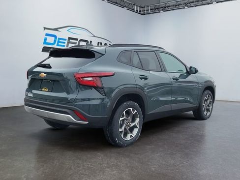 New 2026 Chevrolet Trax LT w/ Driver Confidence Package image 3