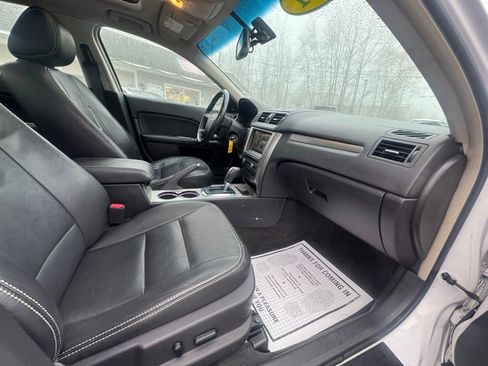 Used 2011 Ford Fusion Hybrid w/ 502A Rapid Spec Order Code image 21