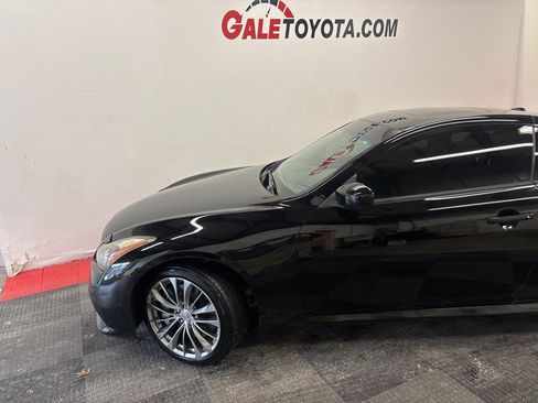 Used 2013 INFINITI G37 Journey w/ Premium Pkg image 5