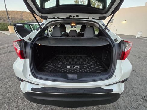 Used 2021 Toyota C-HR LE image 26