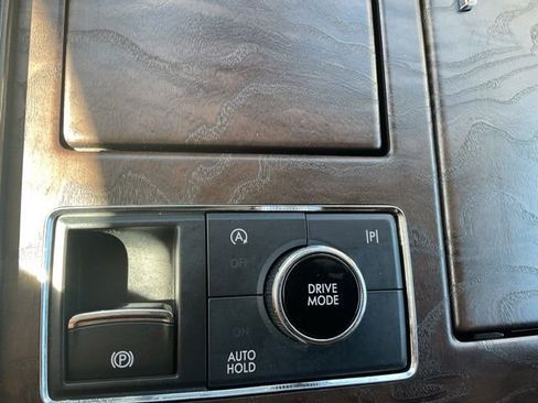 Used 2022 Lincoln Navigator Reserve AWD/4WD image 20