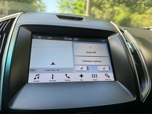 Used 2017 Ford Edge SEL w/ Equipment Group 201A FWD image 23