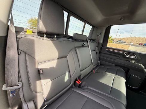 New 2026 GMC Sierra 3500 Denali w/ Denali Reserve Package image 18