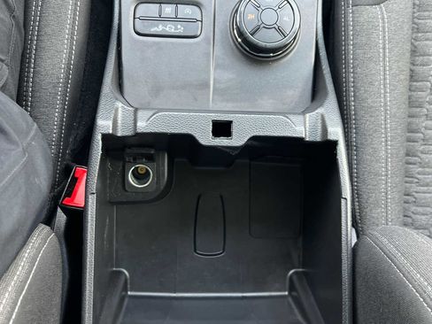 Used 2024 Ford Ranger XLT w/ FX4 Off-Road Package image 38