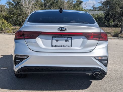 Used 2020 Kia Forte LXS image 6