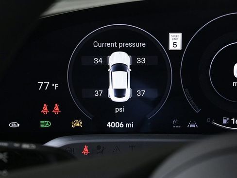 Certified 2023 Porsche Taycan image 13