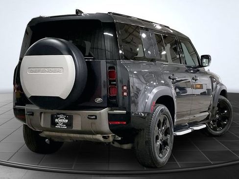 Used 2022 Land Rover Defender 110 X-Dynamic SE AWD/4WD image 2
