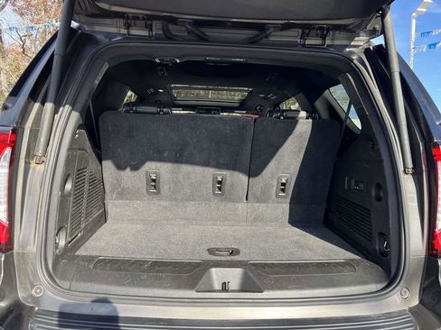 Used 2021 GMC Yukon SLT w/ SLT Luxury Plus Package image 9