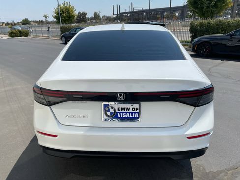 Used 2024 Honda Accord EX image 4
