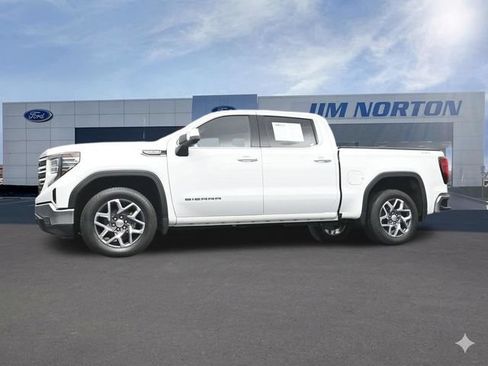 Used 2023 GMC Sierra 1500 SLT w/ SLT Convenience Package AWD/4WD image 60