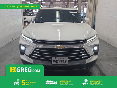 Used 2024 Chevrolet Blazer Premier w/ Enhanced Convenience Package FWD image 1