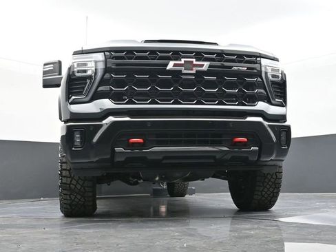 New 2026 Chevrolet Silverado 2500 ZR2 image 48